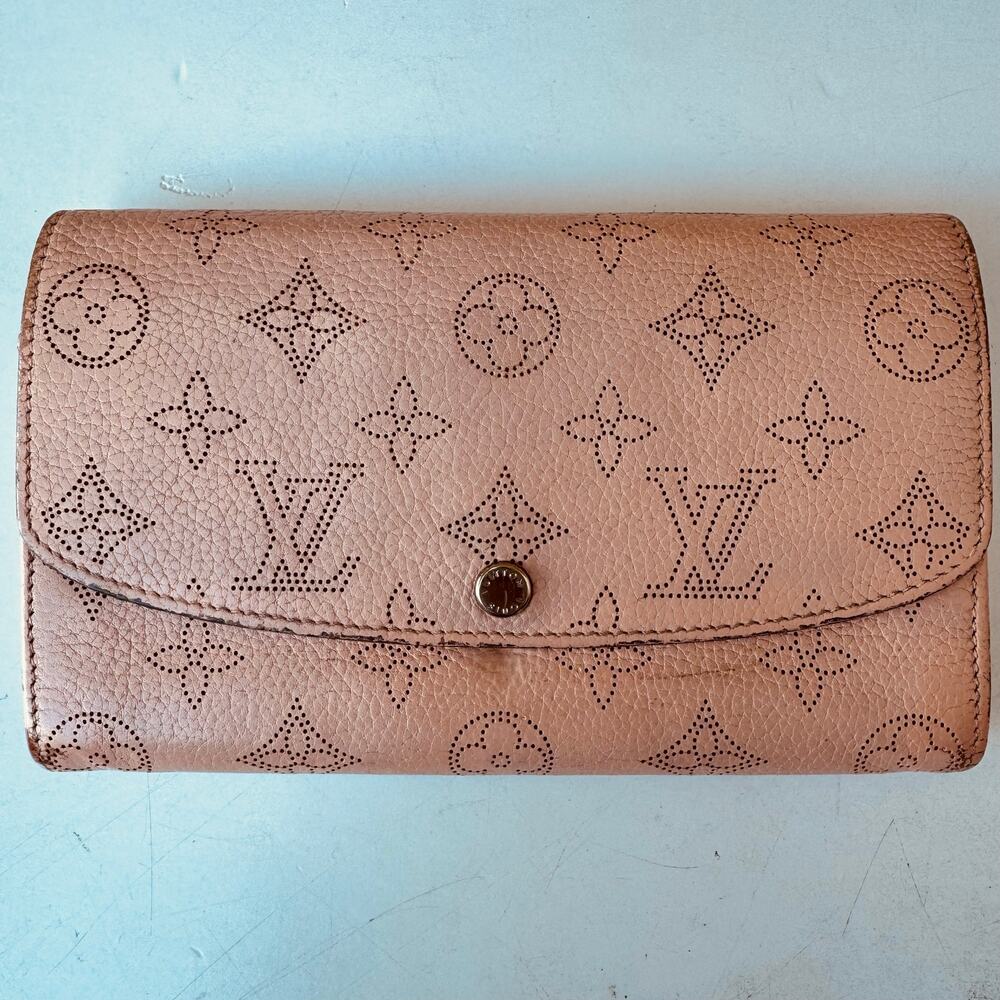 Louis Vuitton Iris Mahina Wallet Magnolia